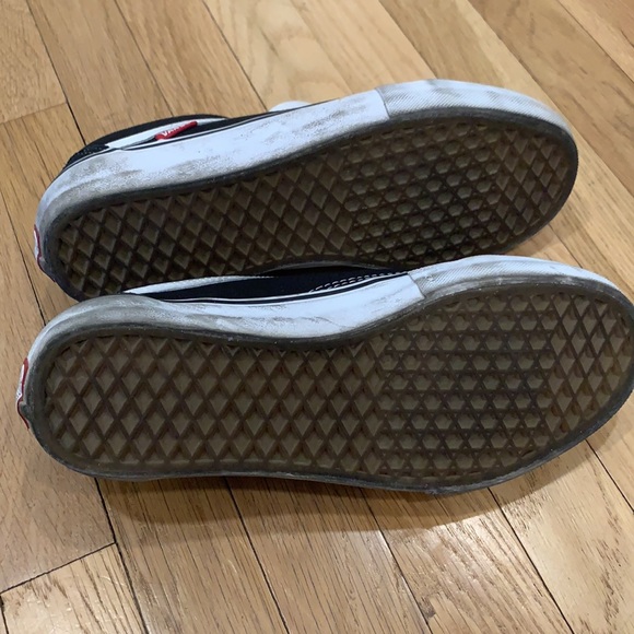 Like New Vans Low Pro Black & White Classics Mens 9.5 - Picture 5 of 7